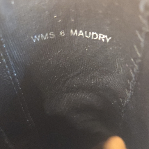 DV by Dolce Vita Black Ankle Booties - Picture 8 of 8